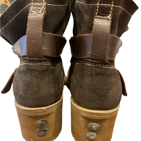 FLY LONDON‎ Brown Suede Lok Boots - Picture 3 of 9